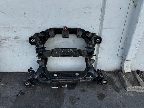 REAR SUBFRAME CROSSMEMBER CARRIER CRADLE 7916221 BMW I4 G26 OEM (2022-2024) used OEM rear subframe and crossmember