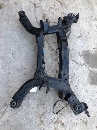 2003-2007 Nissan Murano Rear AWD Subframe Crossmember Cradle Assembly Oem used OEM rear subframe and crossmember
