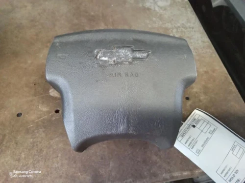 2003-2006 Chevrolet Express Driver Steering Wheel Used OEM Airbag