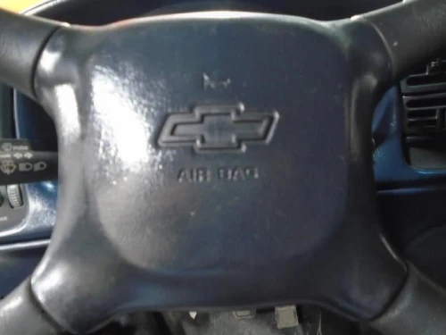 2000-2003 Chevrolet Astro Driver Airbag Used OEM Airbag