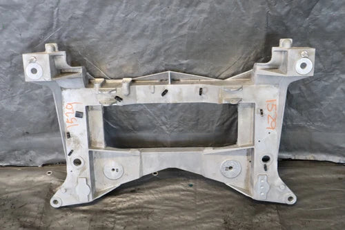 2001 CHEVROLET CORVETTE Z06 C5 LS6 5.7L OEM REAR CROSSMEMBER SUBFRAME #1529 used OEM rear subframe and crossmember