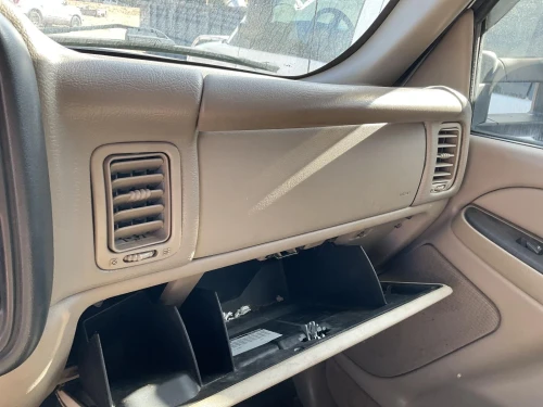 2004 Chevrolet Silverado 2500 Airbag Pickup Used OEM Airbag