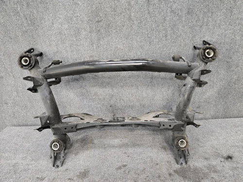 LEXUS 95-00 LS400 OEM REAR SUBFRAME CRADLE SUB FRAME CROSSMEMBER ASSEMBLY used OEM rear subframe and crossmember