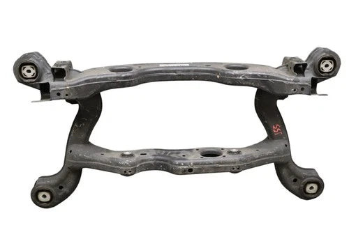14-19 Mercedes W117 CLA250 Rear Axle Cradle Cross Member Subframe Assy Oem used OEM rear subframe and crossmember