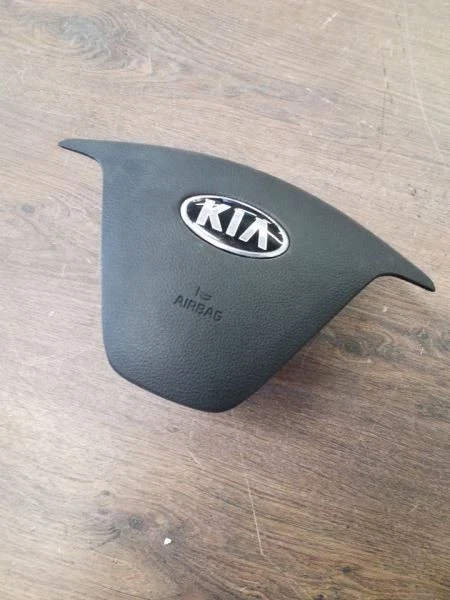 2014-2016 Kia Forte Driver Steering Wheel Used OEM Airbag