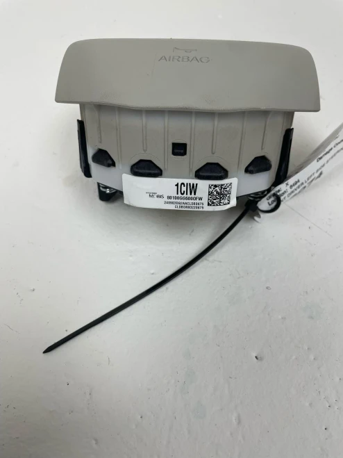 2025 Kia K4 Driver Steering Wheel 80100GG600 Used OEM Airbag