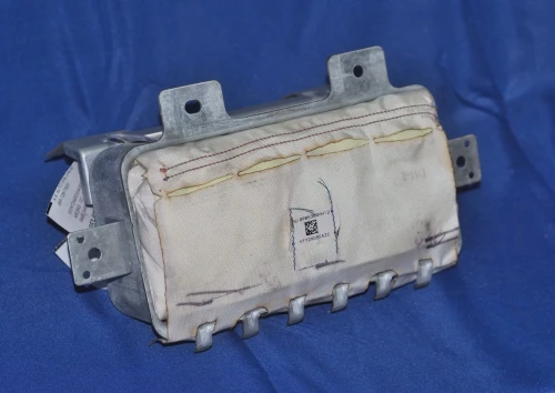 2011-2013 Kia Sorento Passenger Dash Used OEM Airbag