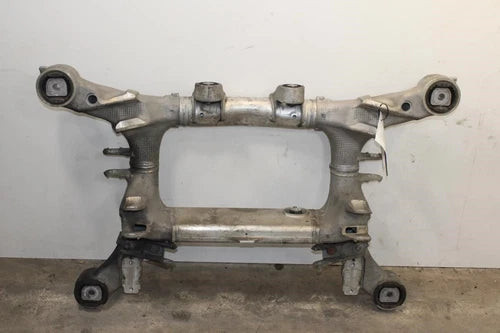 2013-15 BMW 750i xDrive AWD Rear Suspension Crossmember Subframe 33316855455 OEM used OEM rear subframe and crossmember