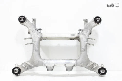 2017-2023 BMW 530I G30 REAR SUSPENSION CROSSMEMBER SUBFRAME CRADLE OEM used OEM rear subframe and crossmember