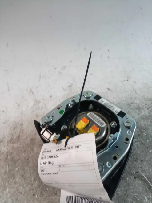 2016 Kia Cadenza Driver Steering Wheel Used OEM Airbag