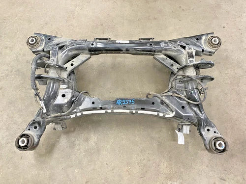 ⭐2017-2020 JAGUAR F-PACE AWD REAR CRADLE SUBFRAME CROSSMEMBER BAR OEM LOT2375 used OEM rear subframe and crossmember