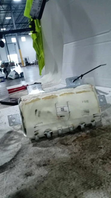 2013 Kia Sorento Passenger Dash White Used OEM Airbag