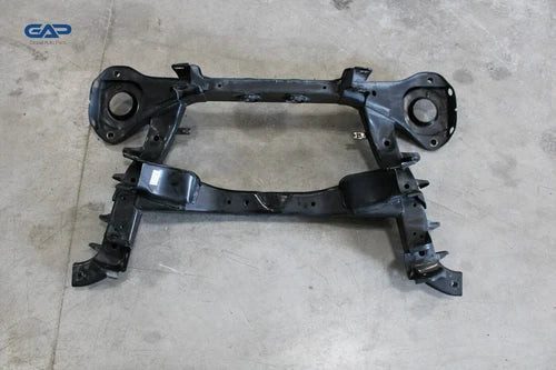 2017 - 2024 NISSAN ARMADA REAR SUBFRAME SUB FRAME CROSSMEMBER CROSS MEMBER OEM used OEM rear subframe and crossmember