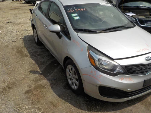 2013 Kia Rio Passenger Seat Used OEM Airbag