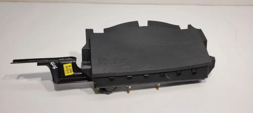 2013-2019 Hyundai Santa Fe Driver Knee 56970B8000 Used OEM Airbag