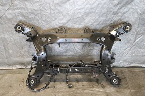 2017-2024 CHEVROLET CAMARO ZL1 LT4 6.2L OEM REAR SUBFRAME CROSSMEMBER ASSY #1615 used OEM rear subframe and crossmember