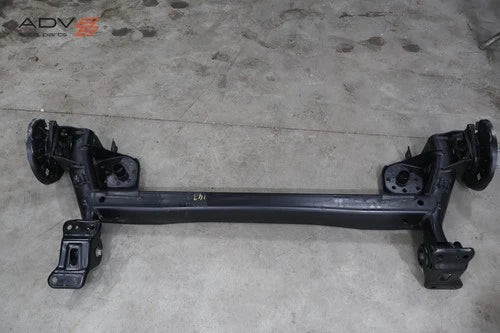 2018 - 2023 HYUNDAI KONA FWD REAR SUSPENSION SUBFRAME AXLE BEAM OEM used OEM rear subframe and crossmember