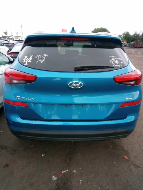 2019 Hyundai Tucson Driver Steering Wheel Blue Blue Used OEM Airbag