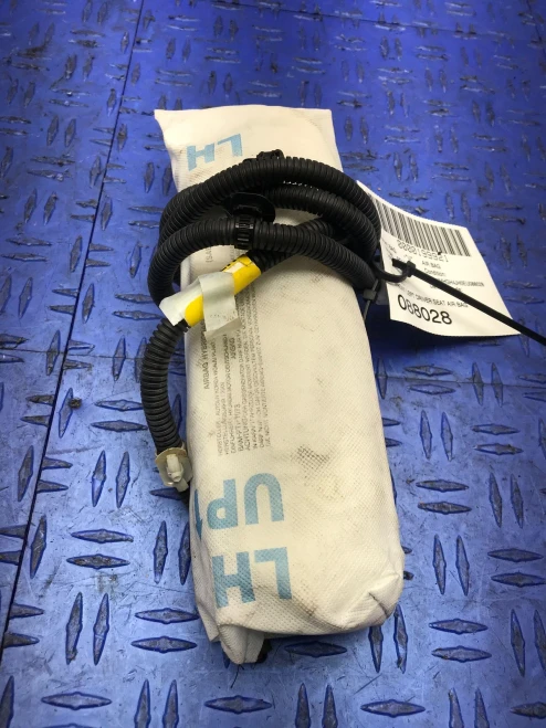 2014-2016 Hyundai Equus Driver Seat Used OEM Airbag