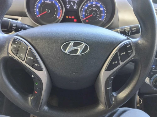 2013 Hyundai Elantra Driver Steering Wheel Used OEM Airbag