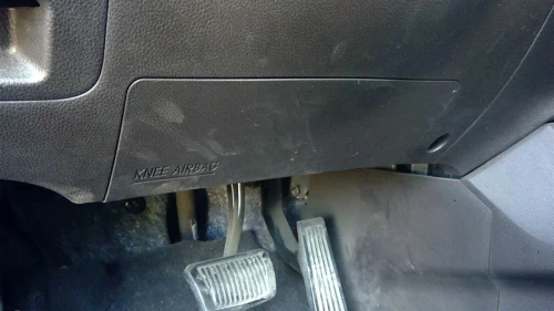 2013-2018 Hyundai Santa Fe Driver Knee Sport Used OEM Airbag