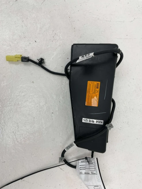 2025 Hyundai Tucson Passenger Seat 80620CW050 Used OEM Airbag