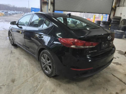 2017 Hyundai Elantra Driver Knee Sedan Used OEM Airbag