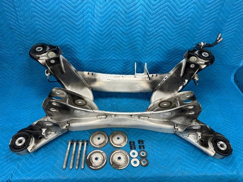 Bentley Continen Flying Spur Rear Subframe Crossmember w/Bolts 29k 2006-2012 OEM used OEM rear subframe and crossmember