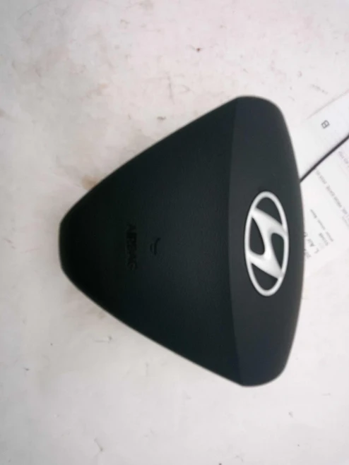 2015 Hyundai Veloster Driver Steering Wheel Used OEM Airbag