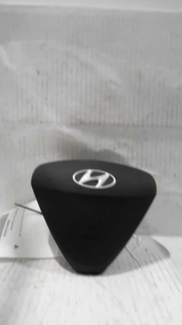 2016 Hyundai Veloster Driver Steering Wheel White Used OEM Airbag