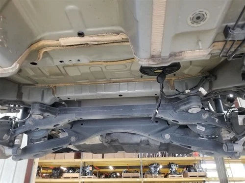 17-20 CHRYSLER PACIFICA OEM REAR SUSPENSION K FRAME SUBFRAME used OEM rear subframe and crossmember