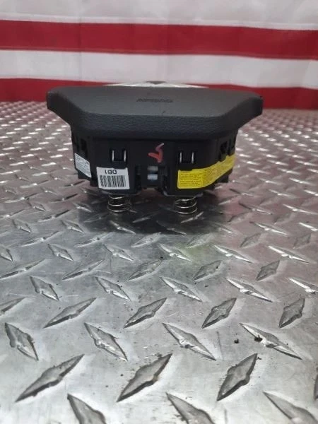 2015 Hyundai Genesis Sedan Driver Steering Wheel 4MF47T1ECFT Used OEM Airbag
