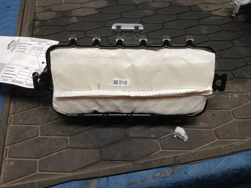 Hyundai Kona Passenger Dash Used OEM Airbag