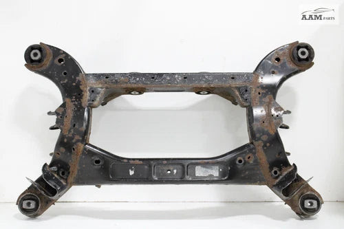 2018-2021 CHEVY TRAVERSE AWD REAR SUSPENSION SUBFRAME CROSSMEMBER CRADLE OEM used OEM rear subframe and crossmember