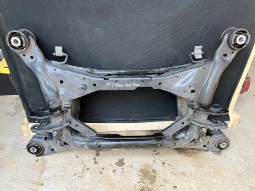 ⭐️2017-2020 JAGUAR F-PACE AWD REAR SUBFRAME CROSSMEMBER CRADLE UNDERCARRIAGE OEM used OEM rear subframe and crossmember