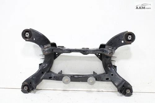 2017-2023 CHRYSLER 300 3.6L AWD REAR LOWER FRAME SUBFRAME CROSSMEMBER OEM used OEM rear subframe and crossmember