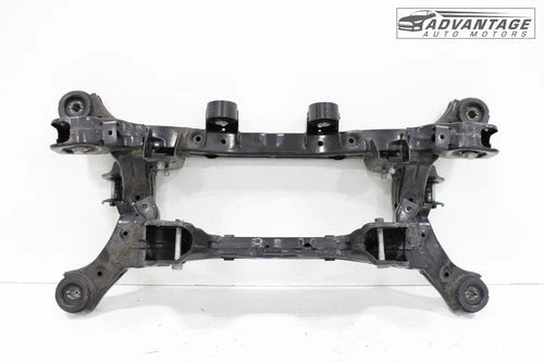 2019-2020 HYUNDAI SANTA FE AWD REAR CROSSMEMBER SUBFRAME CRADLE SUPPORT OEM used OEM subframe bracket and support