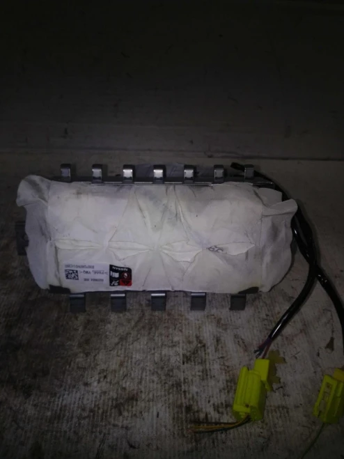 2024 Nissan Rogue Passenger Dash Black Used OEM Airbag