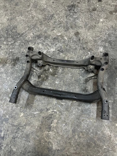 2017 MERCEDES C63 AMG OEM CABRIOLET FRONT SUSPENSION CROSS-MEMBER SUBFRAME used OEM rear subframe and crossmember
