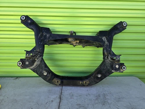 TOYOTA VENZA LIMITED 21-23 REAR SUBFRAME SUSPENSION CROSSMEMBER AWD 2.5L OEM used OEM rear subframe and crossmember