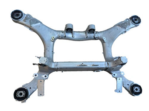 2019 - 2025 BMW X5 G05 REAR SUSPENSION SUBFRAME CROSSMEMBER CRADLE OEM used OEM rear subframe and crossmember
