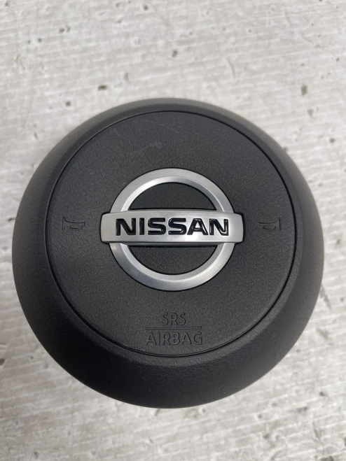 2021-2024 Nissan Rogue Driver Steering Wheel Used OEM Airbag