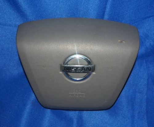 2018-2021 Nissan NV3500 Driver Steering Wheel Used OEM Airbag