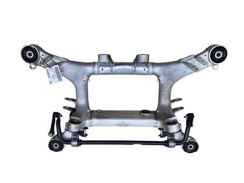 2020 BMW M5 F90 OEM REAR SUSPENSSION SUBFRAME CROSSMEMBER *61K MILES* used OEM rear subframe and crossmember