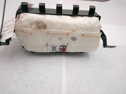 2022 Nissan Pathfinder Passenger Dash White Used OEM Airbag