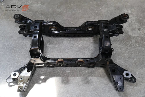 2018 - 2023 FORD MUSTANG REAR SUBFRAME SUB FRAME CROSSMEMBER ENGINE CRADLE OEM used OEM rear subframe and crossmember