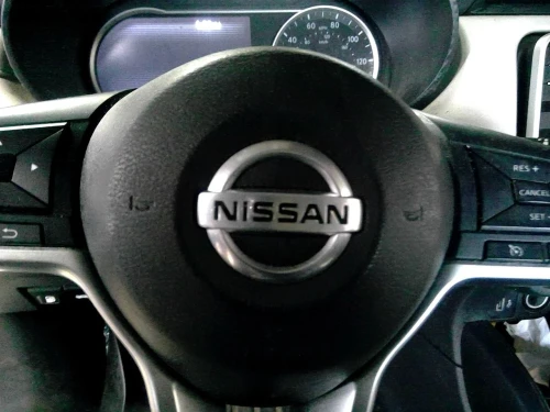 2021 Nissan Versa Driver Steering Wheel Used OEM Airbag