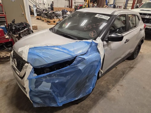 2020 Nissan Kicks Driver Knee Used OEM Airbag