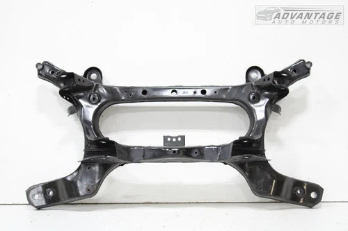 2020-2022 NISSAN SENTRA FWD REAR SUSPENSION CROSSMEMBER SUBFRAME CRADLE OEM used OEM rear subframe and crossmember