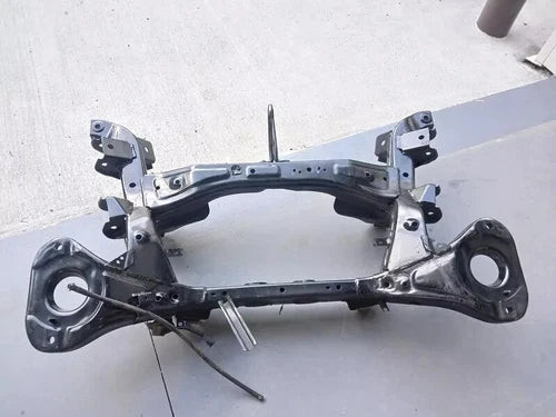 2005-2015 Nissan Armada Engine Rear Crossmember Used OEM used OEM rear subframe and crossmember